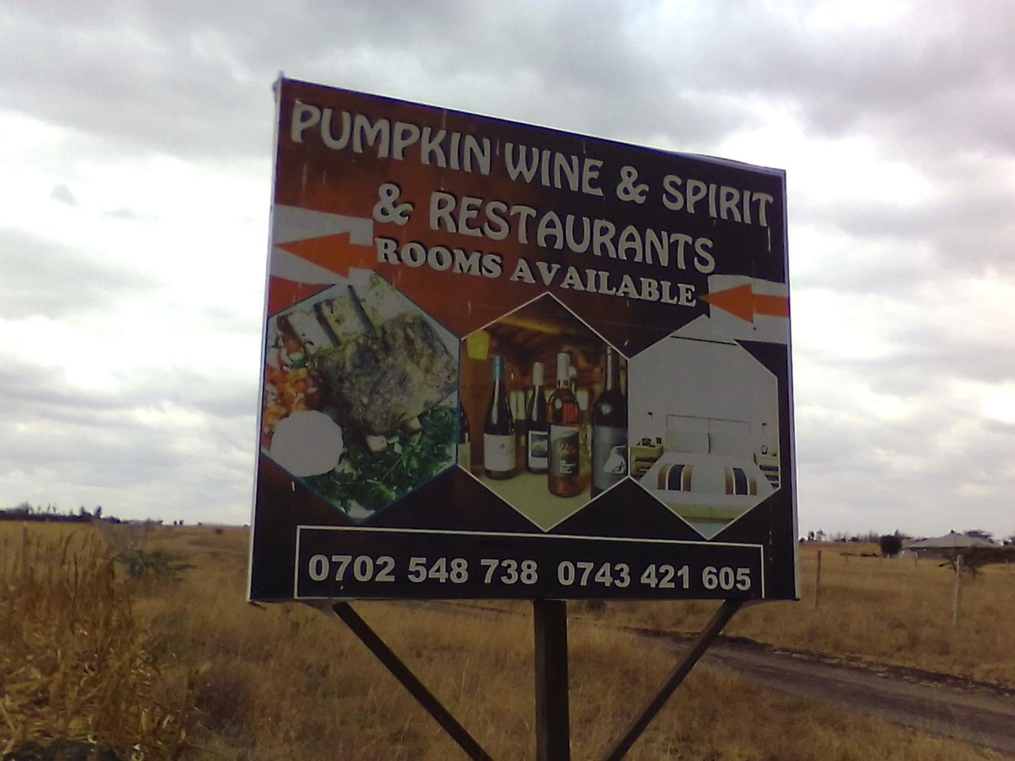 PUMPKIN BAR and RESTAURANT Hotel Machakos Bagian luar foto